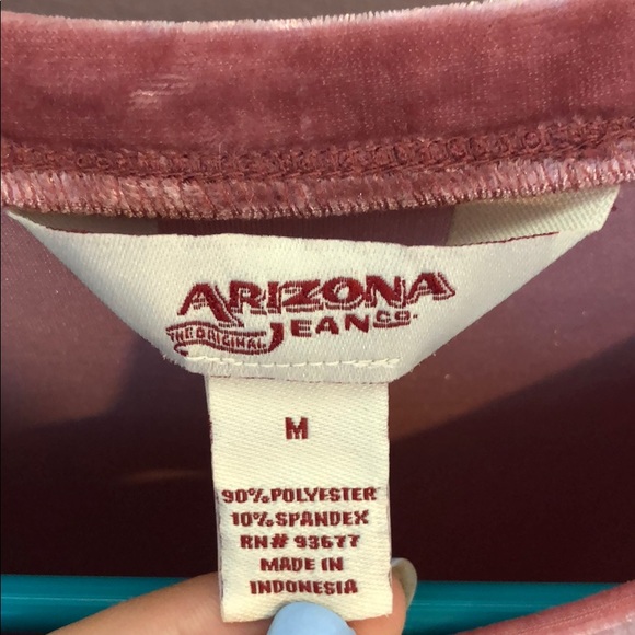 Velvet Cropped Shirt - Picture 2 of 2